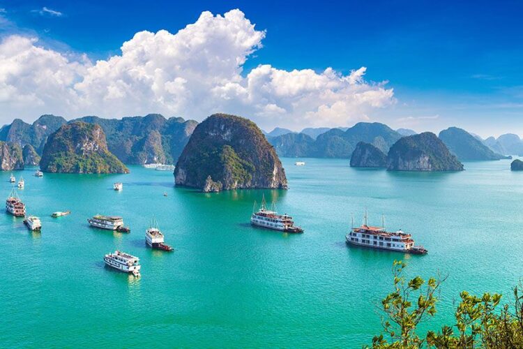 VIETNAM – FINANCIAL TIMES INTERVIEW WITH DR. OLIVER MASSMANN ON NEW GOVERNMENT POLICIES ON NEW FEED IN TARIFFS FOR SOLAR AND WIND AND NEW WODEL STANDARD PPAs FOR RENEWABLE ENERGY SECTOR