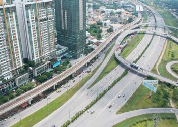 Anwalt in Vietnam Dr. Oliver Massmann – ENTWICKLUNG EINER NACHHALTIGEN INFRASTRUKTUR