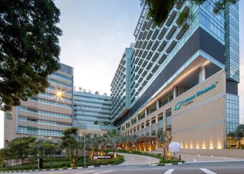 TO THE GOOD DOCTORS IN MOUNT ELIZABETH NOVENA HOSPITAL